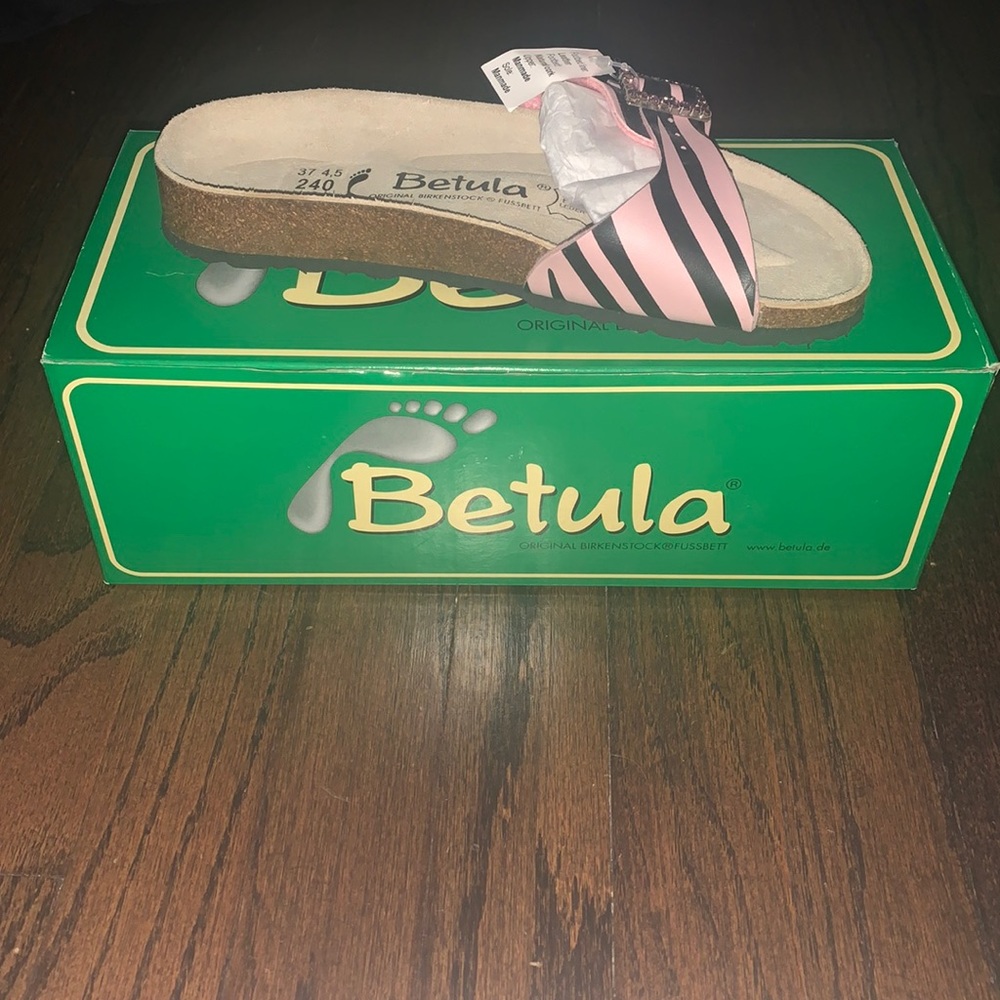 Betula sandals